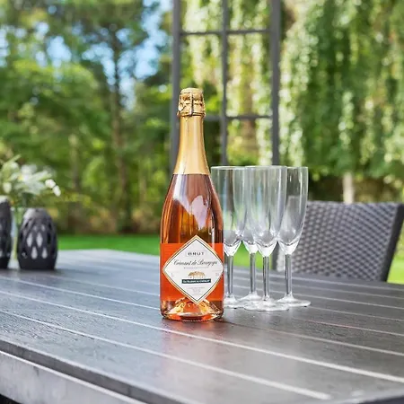 Awesome Home In Rodby With Wifi Hébergement de vacances *